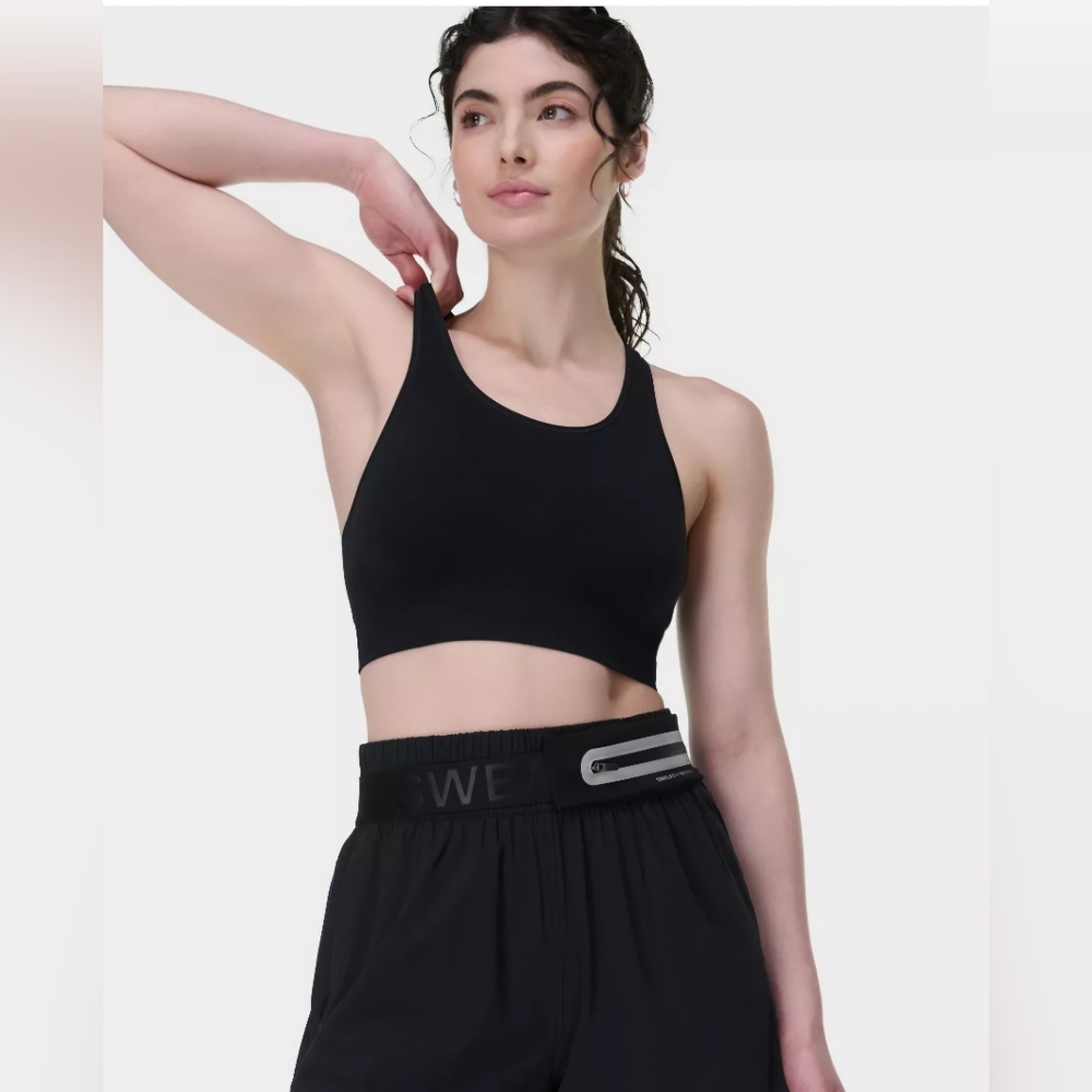 Black Sports Bra